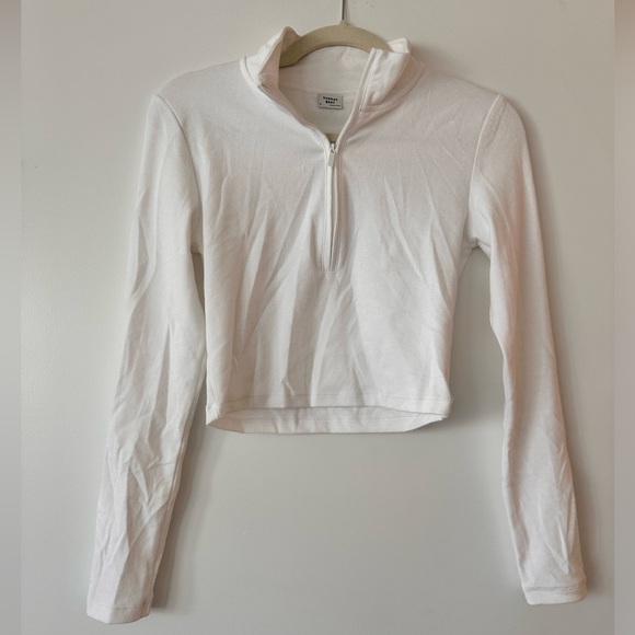 Aritzia Sunday Best Cropped Quarter Zip Top - Picture 1 of 3